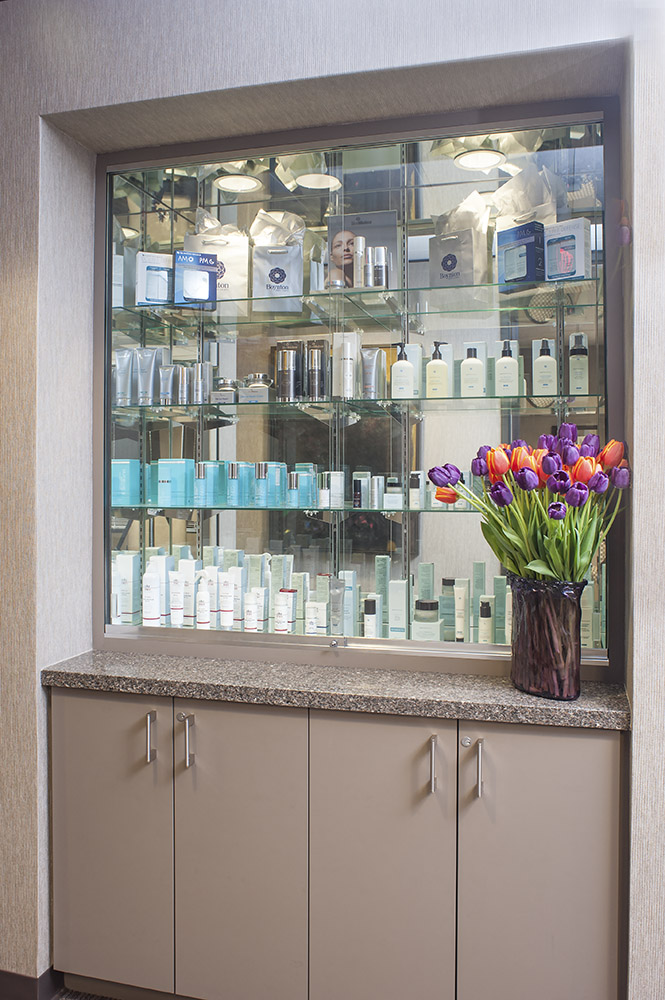 About Our Plastic Surgery Office in Houston TX